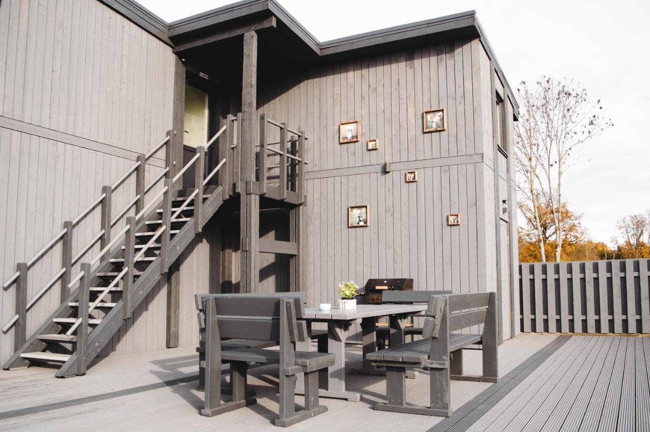 Seaside Apartments Roja Exterior foto